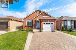 63 HILLGARDEN Drive Stoney Creek