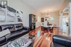 990 UPPER KENILWORTH Avenue Hamilton