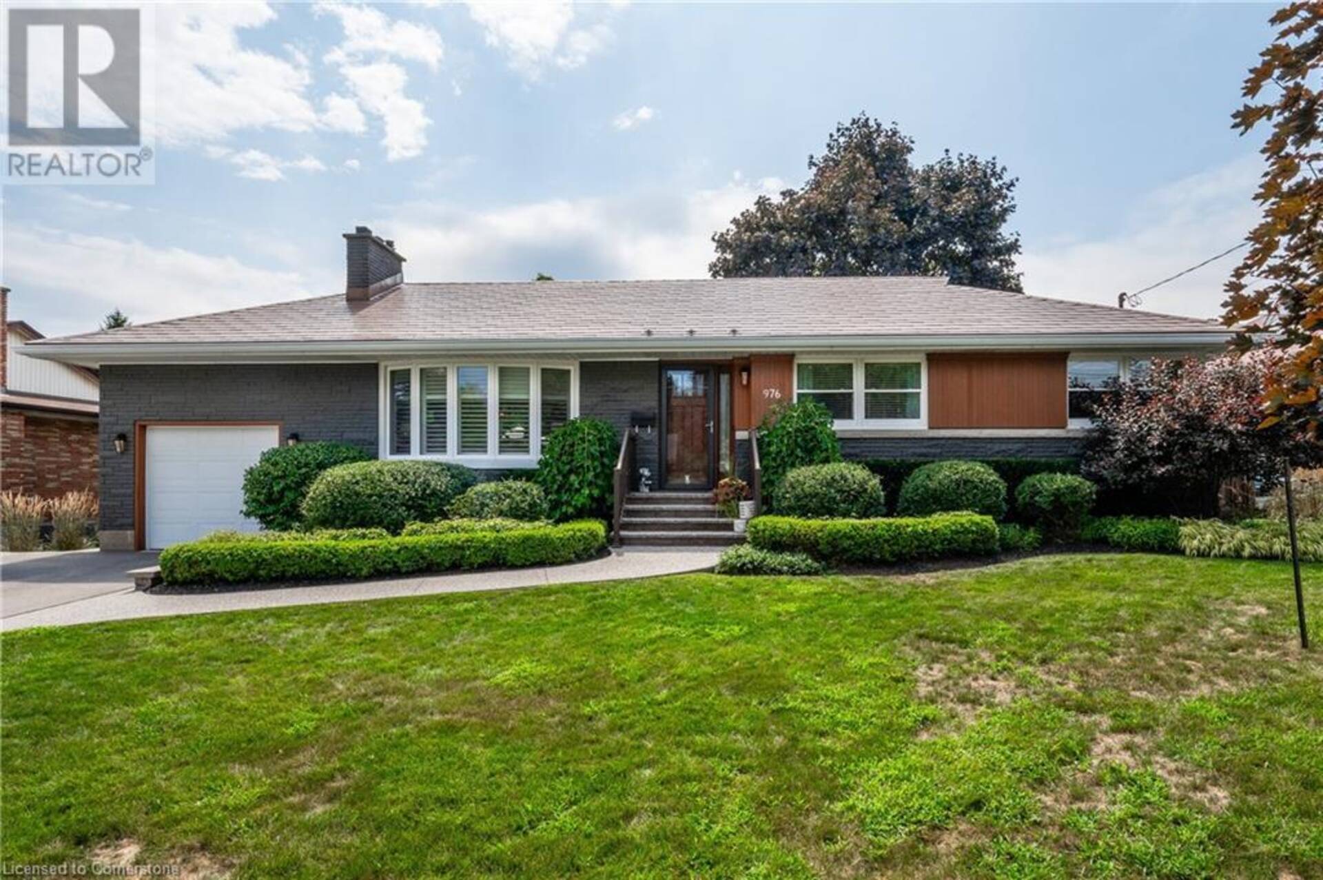 976 DANFORTH Avenue Burlington