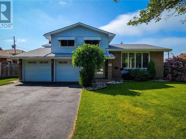 215 MONTMORENCY Drive Hamilton Ontario