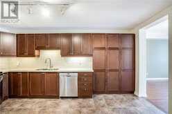 3000 CREEKSIDE Drive Unit# 801 Dundas