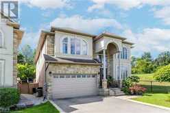 240 CLOVERLEAF Drive Ancaster