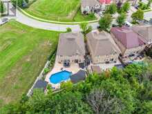 240 CLOVERLEAF Drive Ancaster