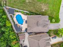 240 CLOVERLEAF Drive Ancaster