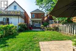 127 FAIRLEIGH Avenue S Hamilton