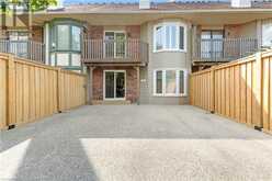 11 WATERFORD Crescent Stoney Creek