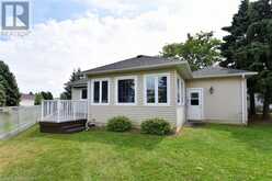 353 SILVERBIRCH Boulevard Mount Hope