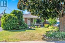 206 KINGS FOREST Drive Hamilton