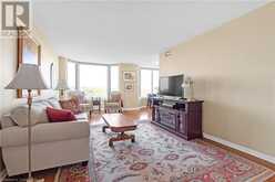 180 LIMERIDGE Road W Unit# 702 Hamilton