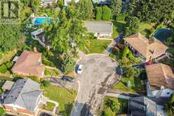 23 GLENMORRIS Drive Dundas