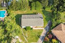 23 GLENMORRIS Drive Dundas