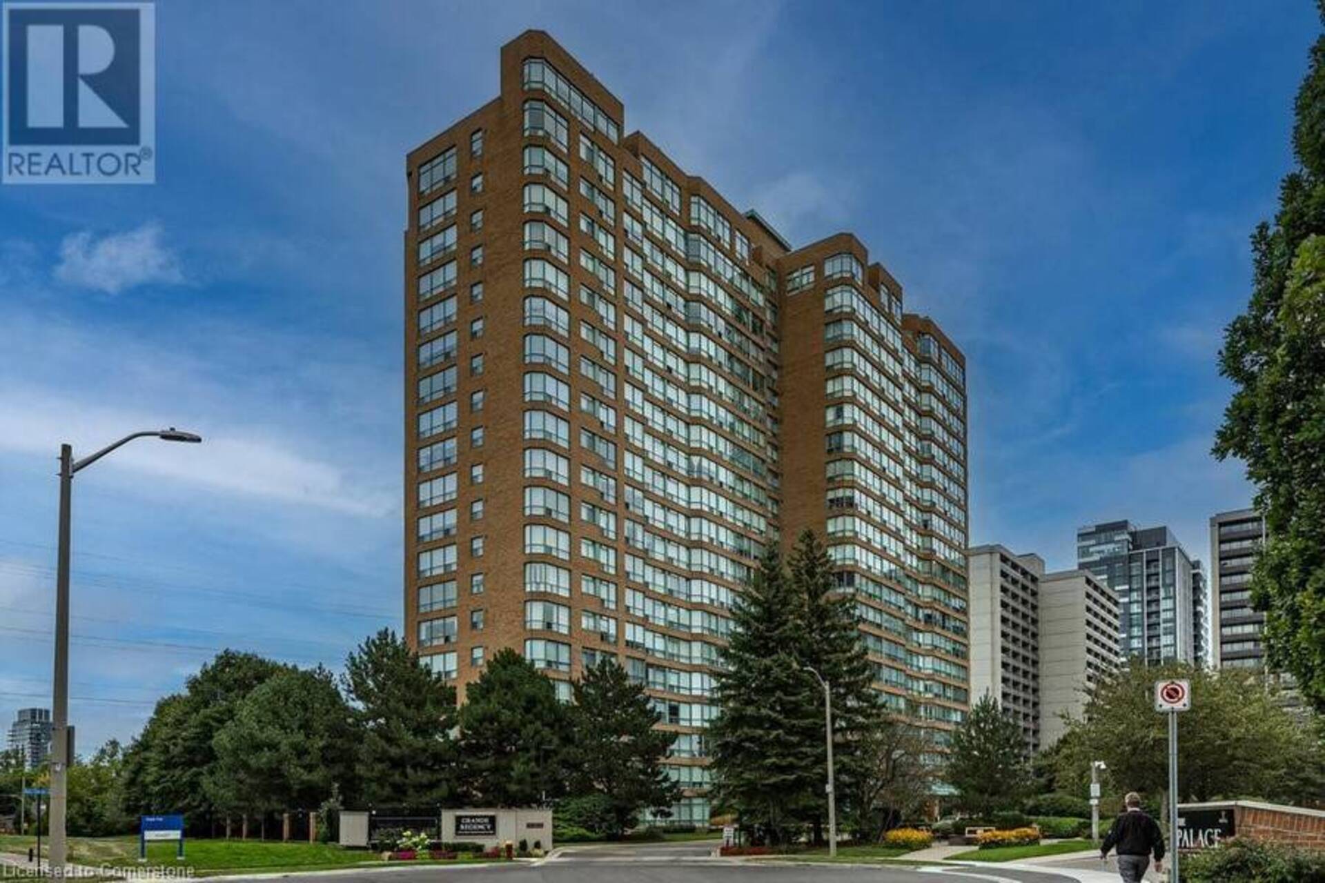 1276 MAPLE CROSSING Boulevard Unit# PH3 Burlington