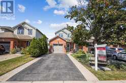 9 NEWELL Court Waterdown