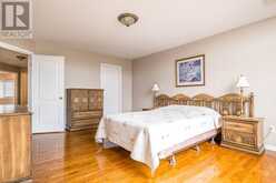 522 STONEHENGE Drive Ancaster