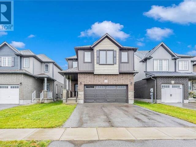 1318 CAEN Avenue Woodstock Ontario