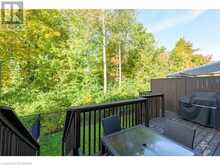 94 MAPLEVALE Drive Ancaster