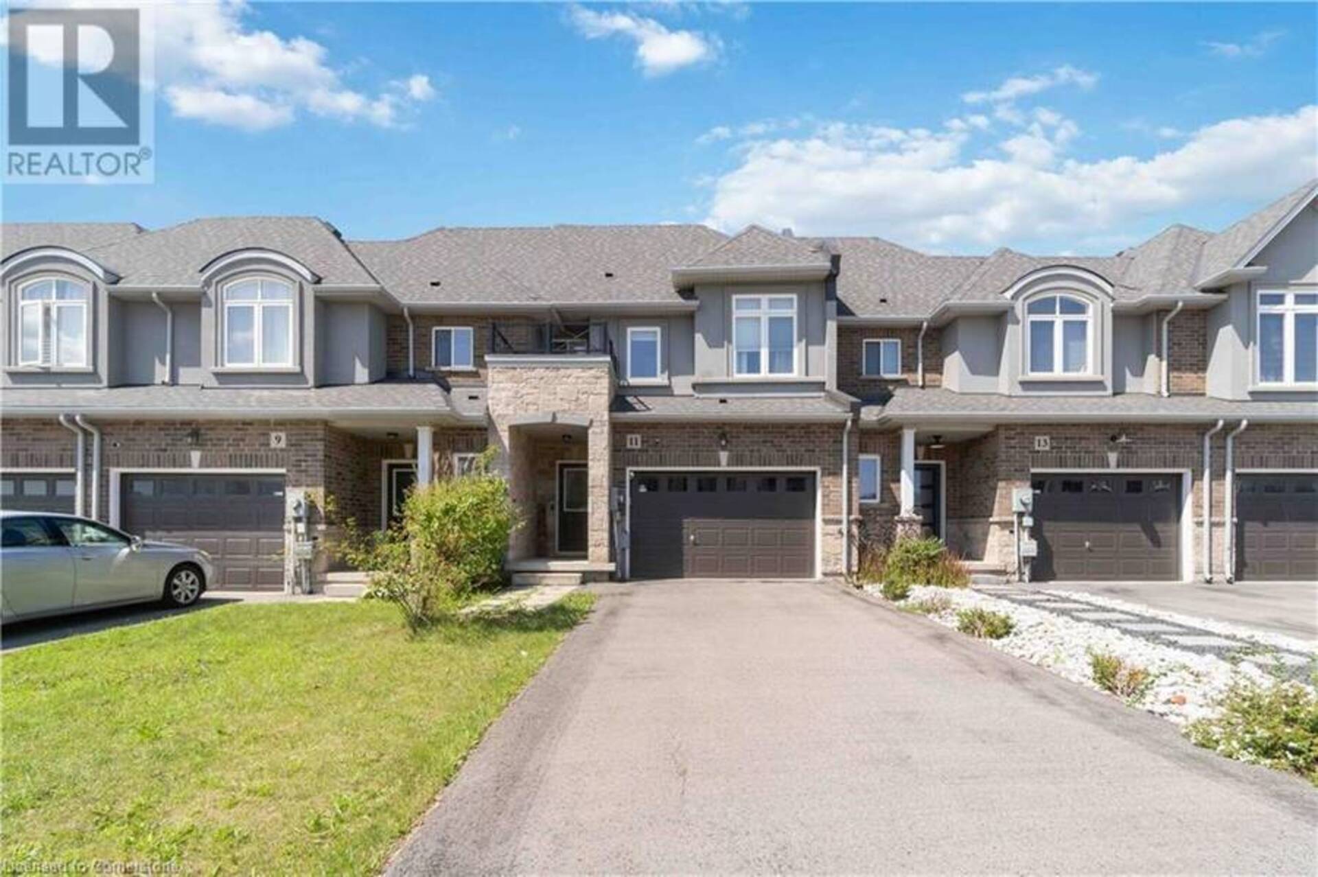 11 PINOT Crescent Stoney Creek