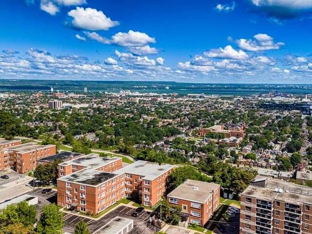 5 EAST 36TH Street Unit# 202A Hamilton Ontario