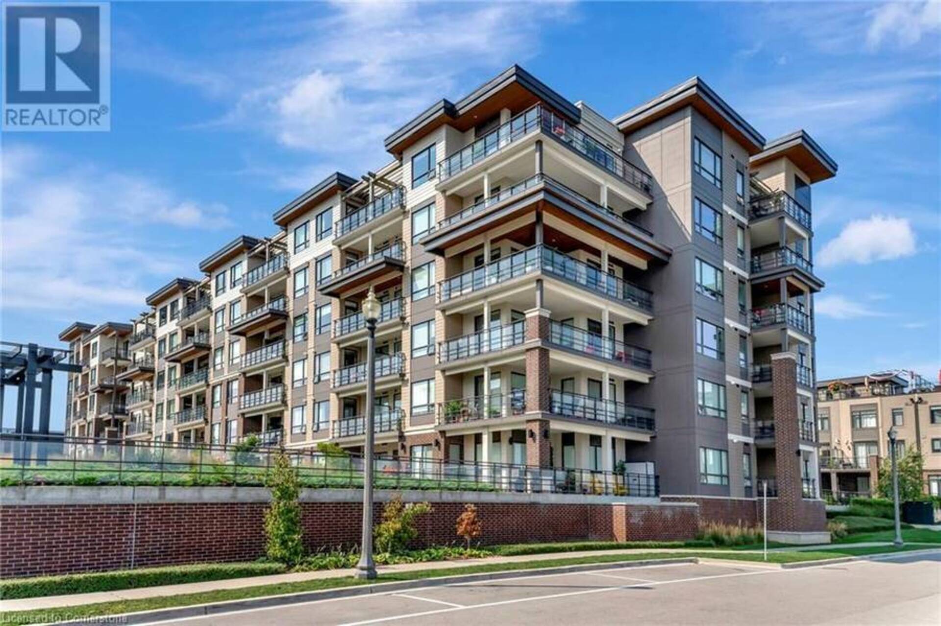 40 ESPLANADE Lane Unit# 610 Grimsby