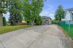 42 DEERHURST Road Stoney Creek