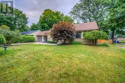 993 CLOVERLEAF Drive Burlington