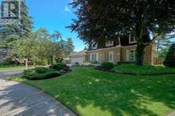 2262 BONNYLYN Court Oakville