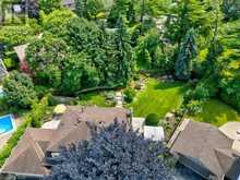 2262 BONNYLYN Court Oakville