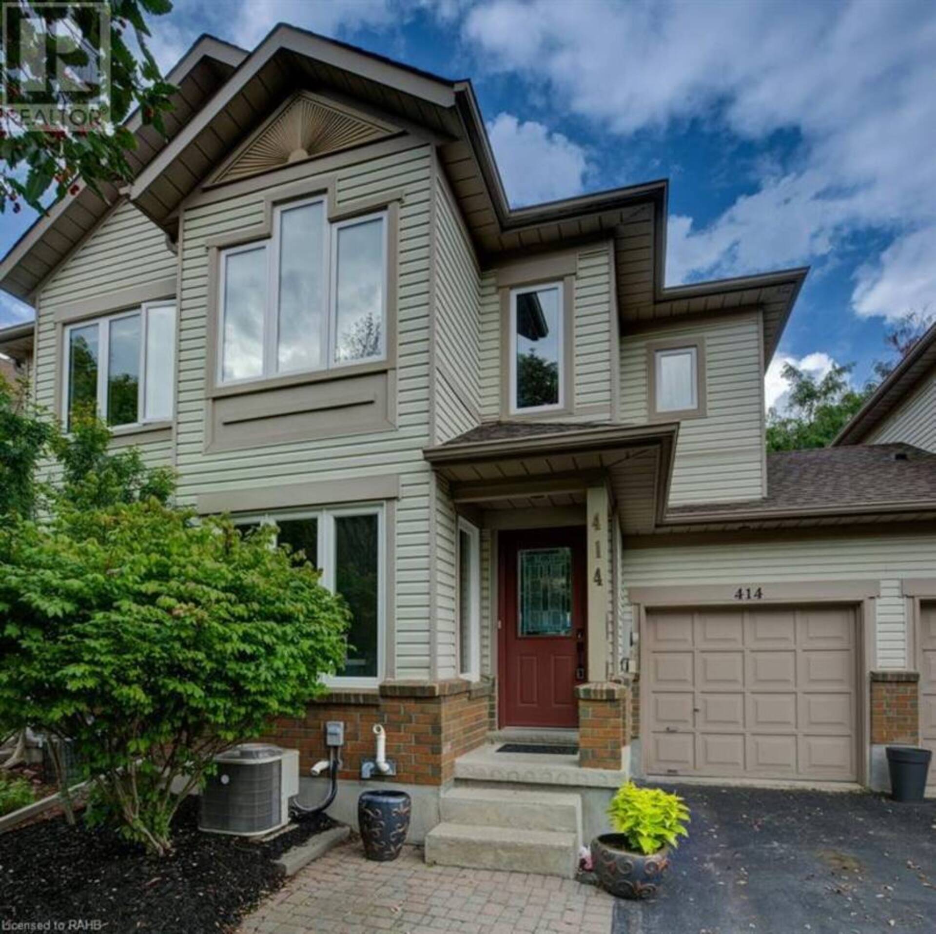 414 Shadow Wood Crescent Waterloo