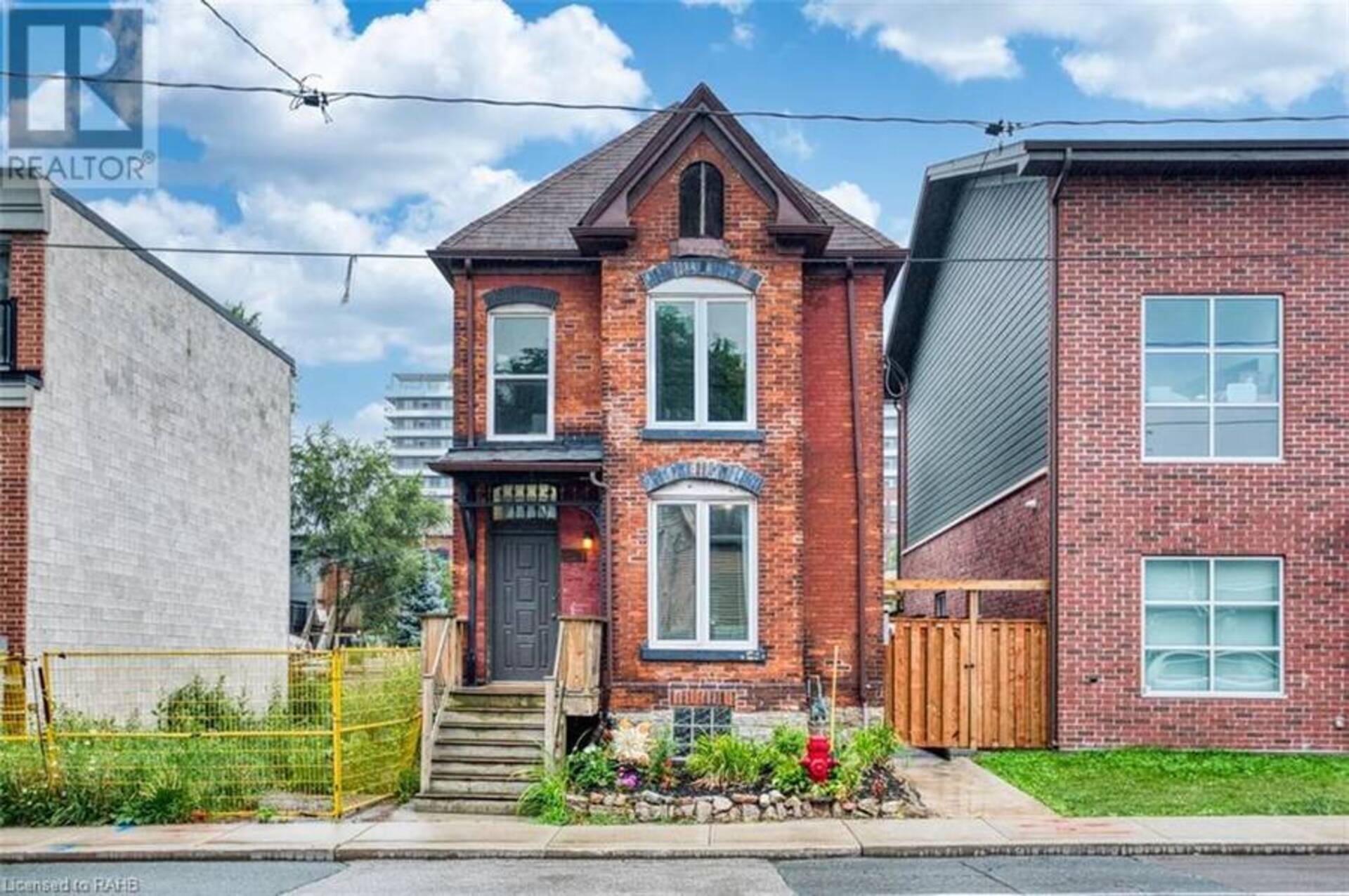 176 Wilson Street Hamilton