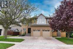 98 STONEHENGE Drive Hamilton