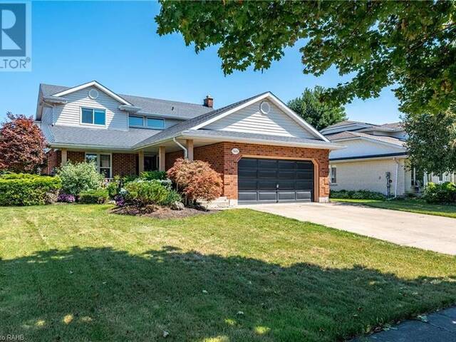 7624 BERNADETTE Crescent Niagara Falls Ontario