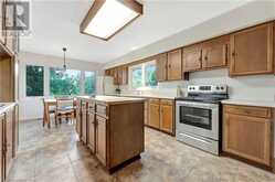 335 WOODWORTH Drive E Ancaster