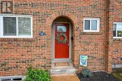 125 LIVINGSTON Avenue Unit# 16 Grimsby