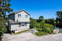 1407 LAKESHORE Road Selkirk