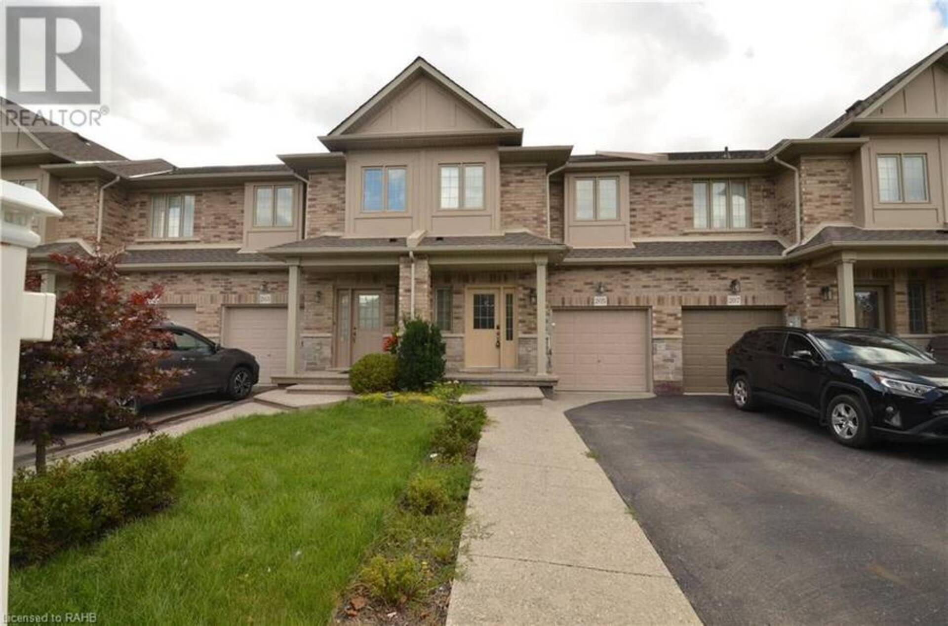 205 TANGLEWOOD Drive Binbrook