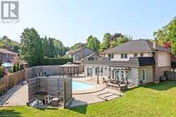 574 TOMAHAWK Crescent Ancaster