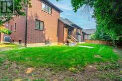 374 Woodworth Drive W Ancaster