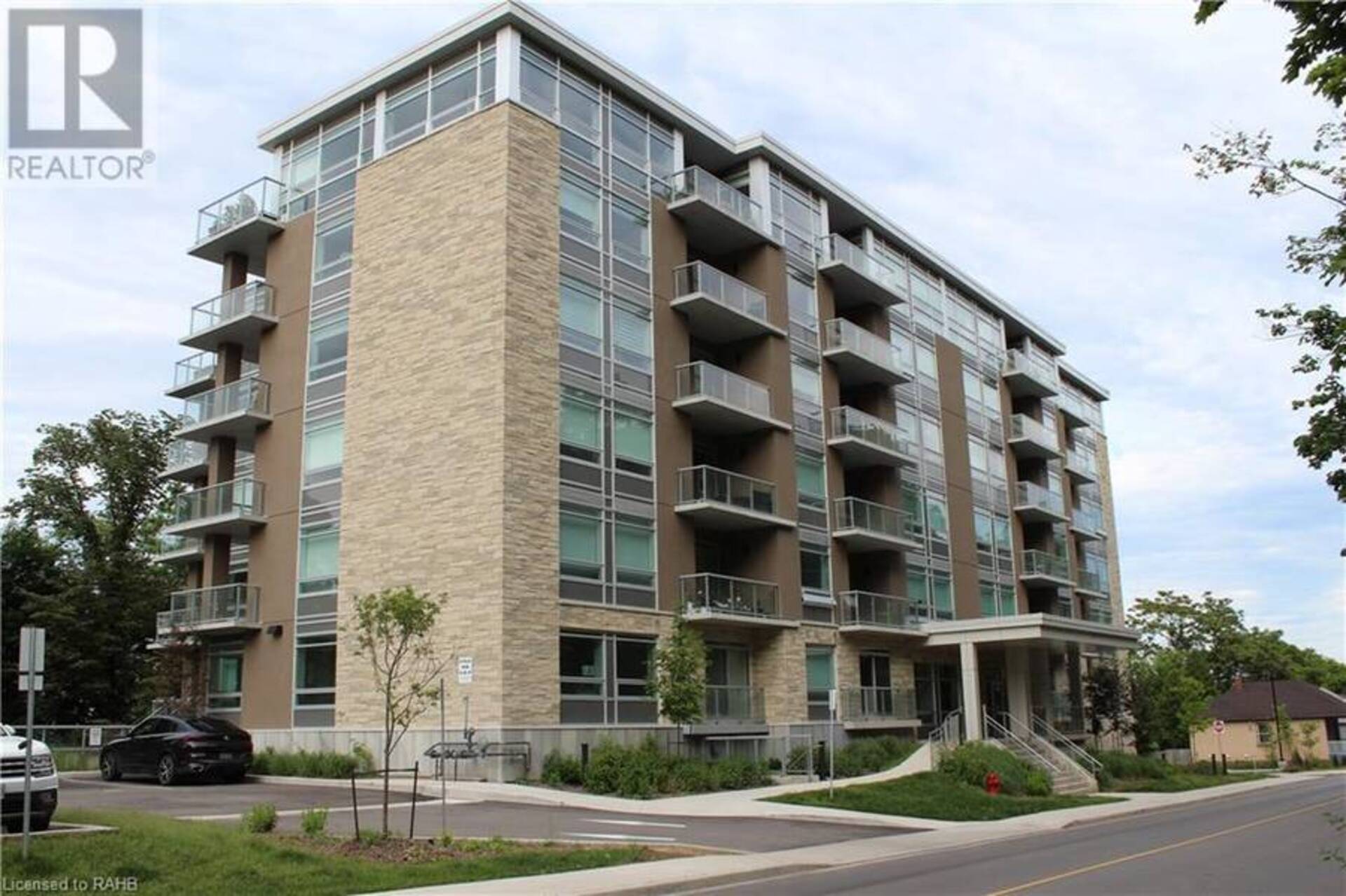 479 CHARLTON Avenue E Unit# 308 Hamilton