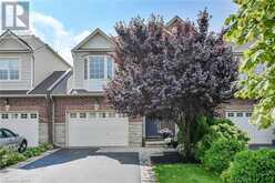 8 BROOKING Court Ancaster