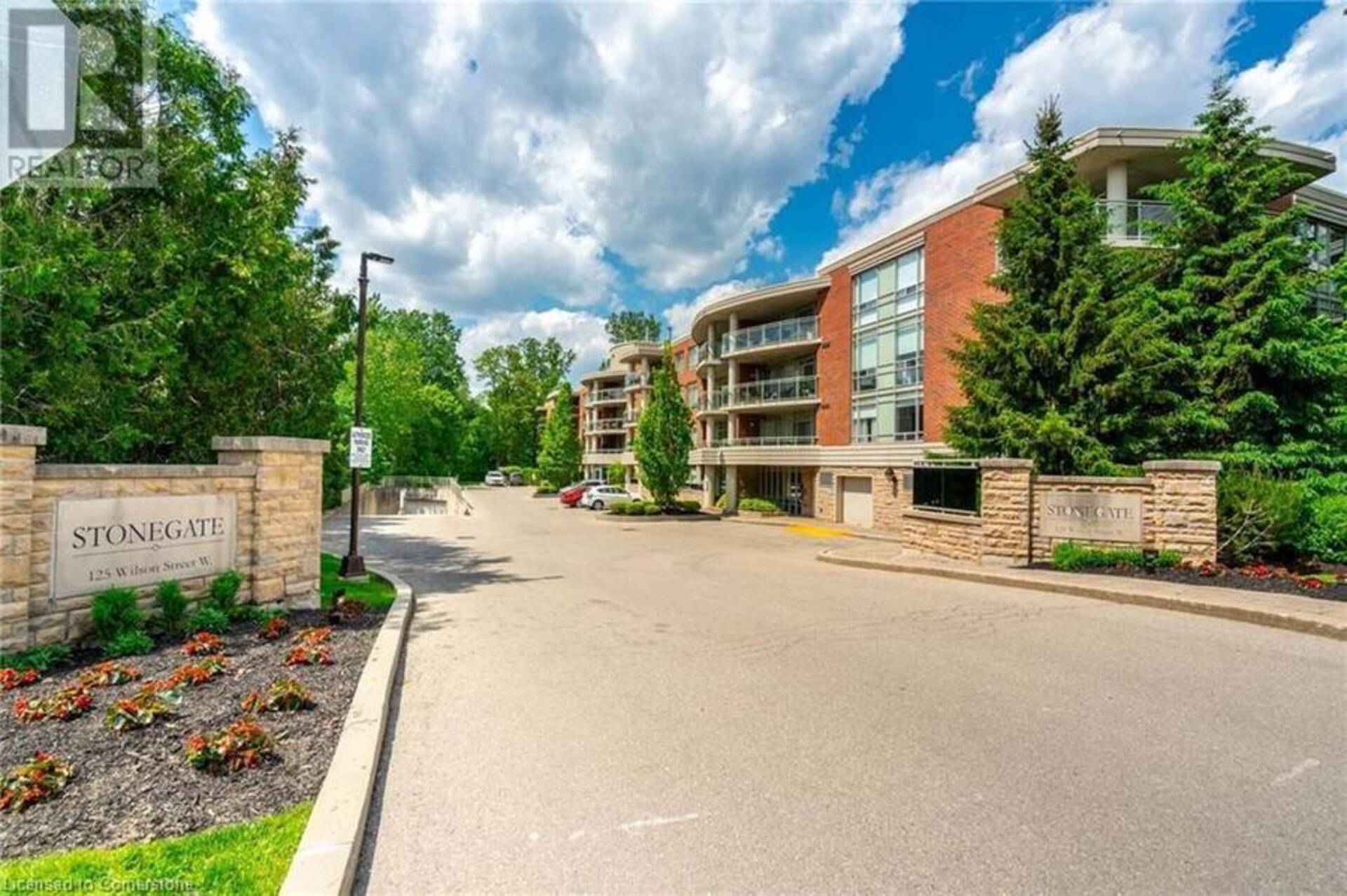 125 WILSON Street W Unit# 216 Ancaster