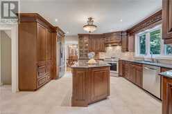 8 LOCHSIDE Drive Stoney Creek