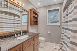 8 LOCHSIDE Drive Stoney Creek