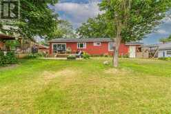 32 LAKE Road Selkirk