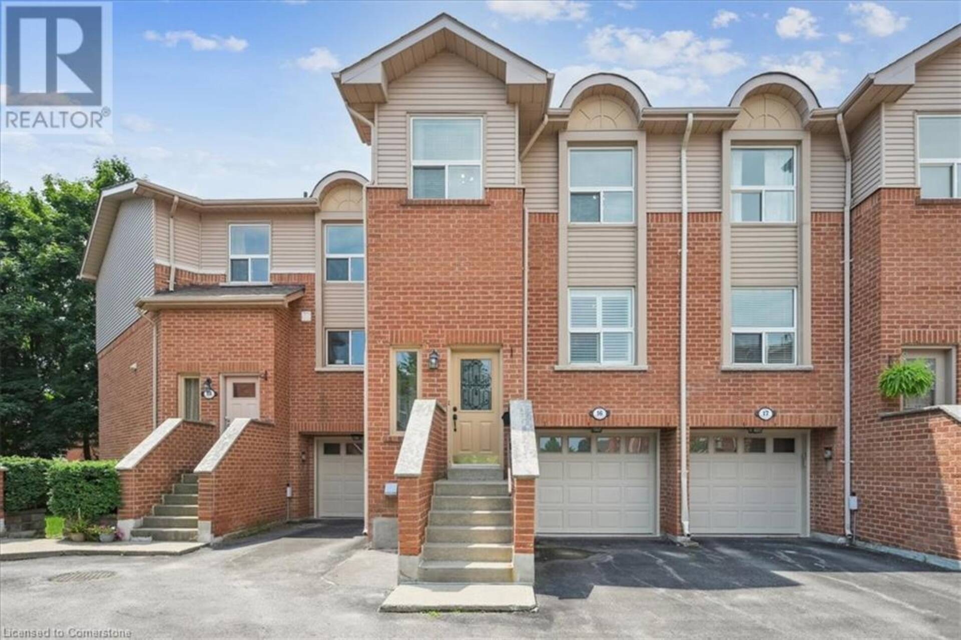 1540 REEVES Gate Unit# 16 Oakville