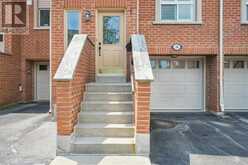 1540 REEVES Gate Unit# 16 Oakville