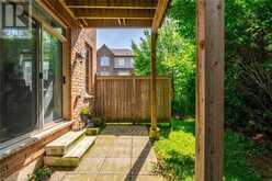 257 PARKSIDE Drive Unit# 11 Waterdown