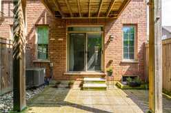 257 PARKSIDE Drive Unit# 11 Waterdown