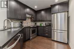 551 MAPLE Avenue Unit# 814 Burlington