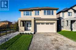 33 HAMPSHIRE Place Stoney Creek