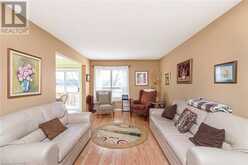 800 PARAMOUNT Drive Unit# 32 Stoney Creek